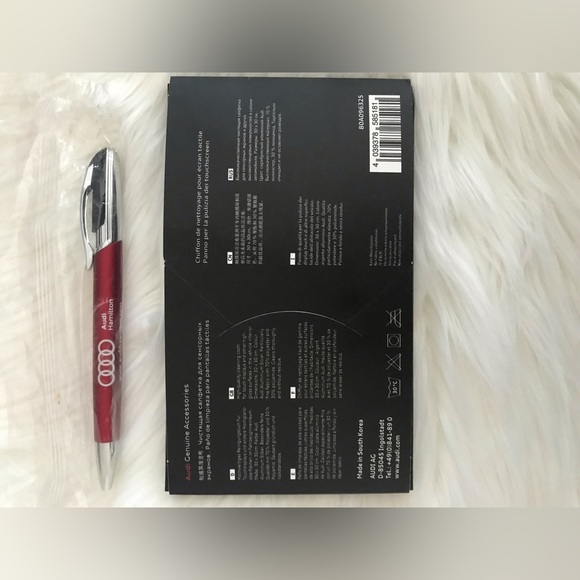 AUDI • High Quality Cleaning Cloth + Audi Pen - Picture 3 of 8